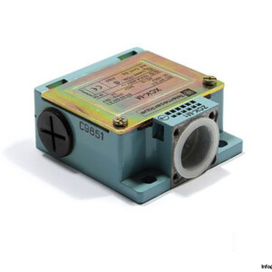 telemecanique-XCKM115-limit-switch-with-thermoplastic-roller-lever