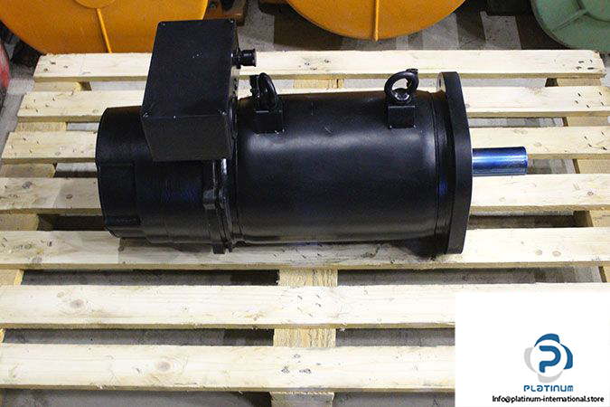 amk-DT13-44-20-EBW-liquid-cooled-servo-motor