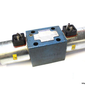 krauss-maffel-r900559087-directional-control-valve-with-coil-019793-k