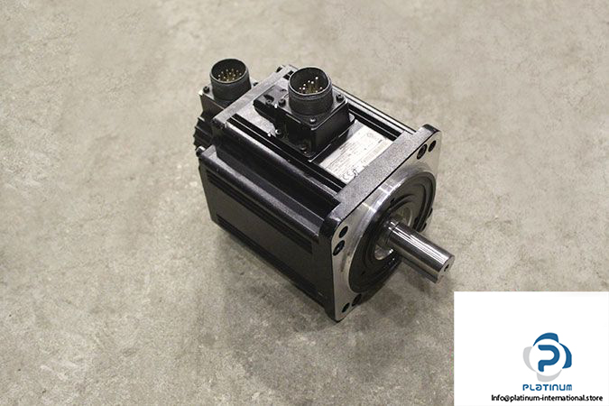 schneider-BCH1302N12F1C-servo-motor