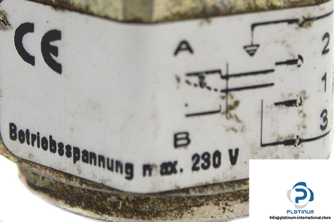 hydac-vr-2-c-1-filter-clogging-indicator-used-2