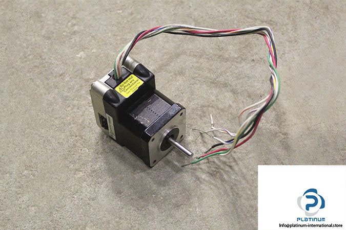 schneider-ILP2R422MB1A-stepper-motor