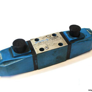 vickers-dg4v-3-6n-m-u-h-7-30-solenoid-operated-directional-valve