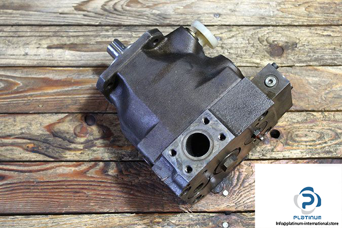parker-pvm016r1k1t1nms-axial-piston-variable-pump-1