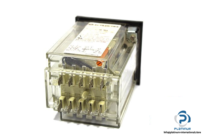 schleicher-dza52-sl-time-relay-2