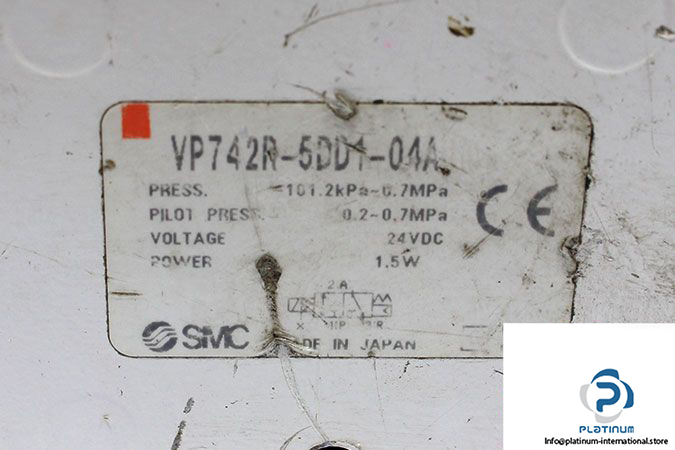 smc-vp742r-5dd1-04a-single-solenoid-valve-2