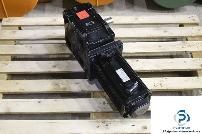 lenze-mca-14l41-rs0b0-z0e0-st5s00n-r0su-asynchronous-servomotor-2