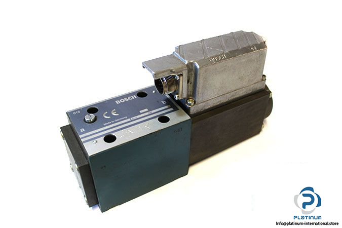 bosch-0-811-404-802-servo-solenoid-valve