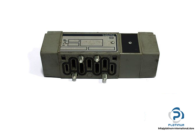 bosch-0-820-027-991-double-solenoid-valve-1