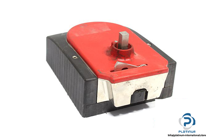 euchner-mgb-h-aa1a1-r-100464-handle-module-1