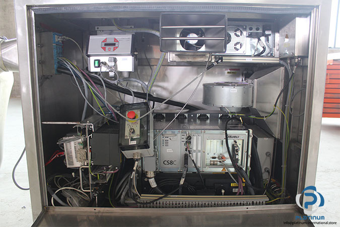 ASEPTICTECHNOLOGIESCVF005-LEUL1ROBOTLINE-24.jpg