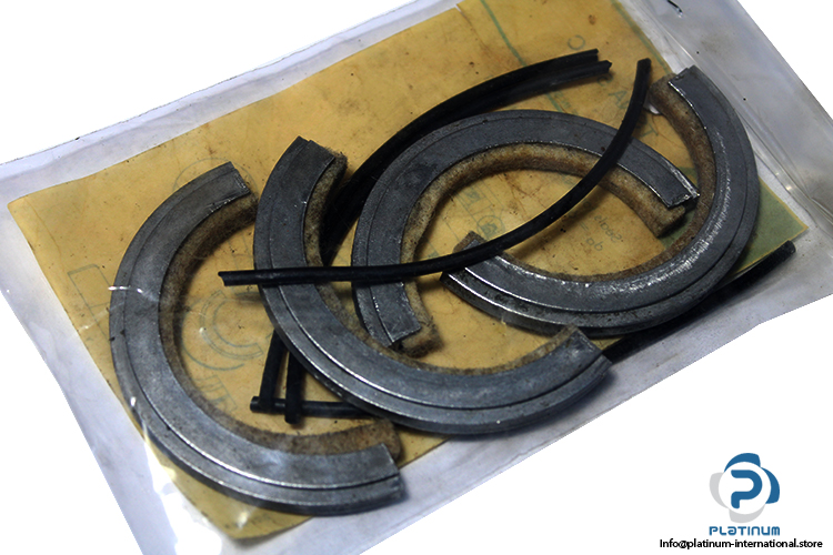 skf-TSNA-513-C-housing-seal-(new)-(carton)
