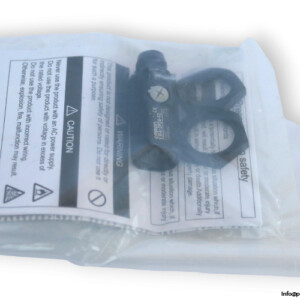 omron-E3FA-DP24-F2-diffuse-photoelectric-sensor-(New)