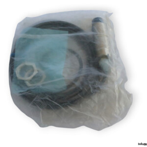 Omron E2A-M18LN16-WP-B1 Inductive Proximity Sensor
