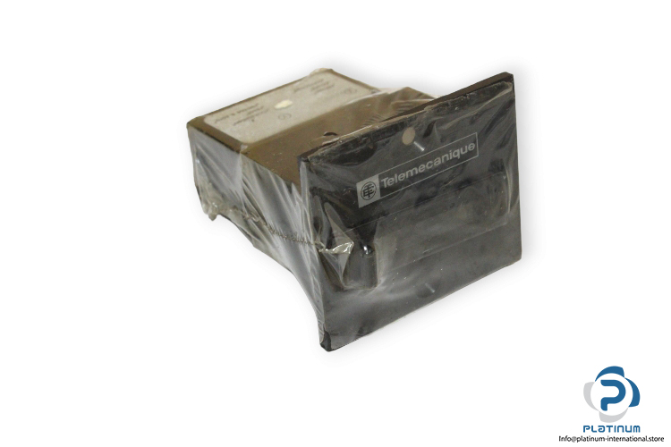 telemecanique-PCT-B11-totalising-counter-new