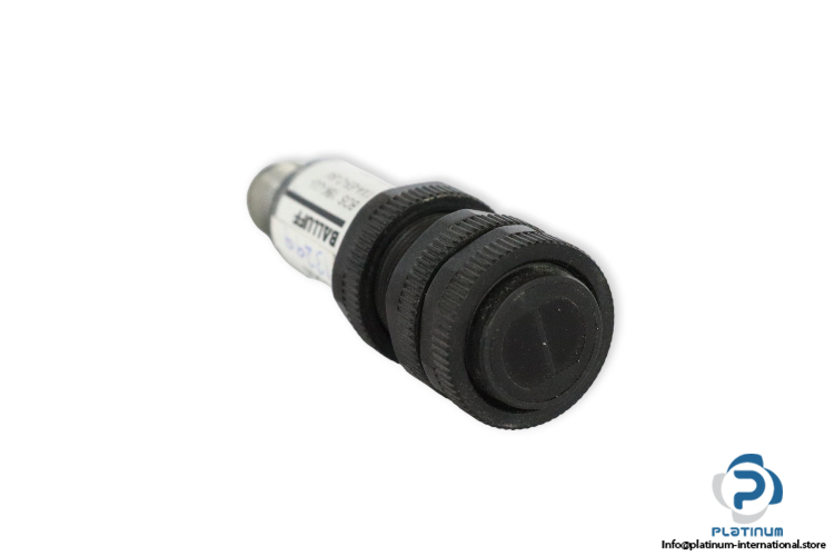 balluff-BOS-18K-UU-1XA-E5-C-S4-photoelectric-sensor-(new)