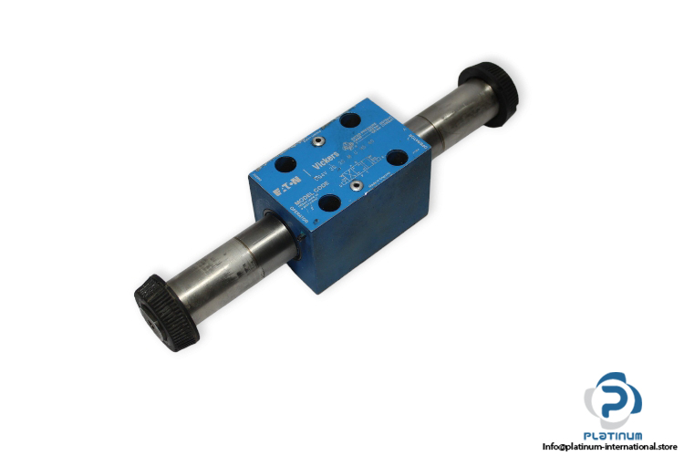 vickers-DG4V-3S-2C-M-U-H5-60-solenoid-operated-directional-valve-used