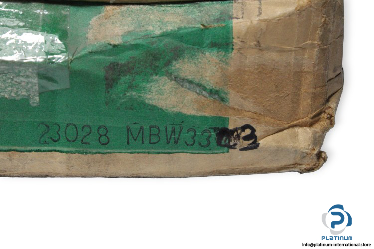 rollway-23028-MBW33C3-spherical-roller-bearing-(new)-(carton)-1
