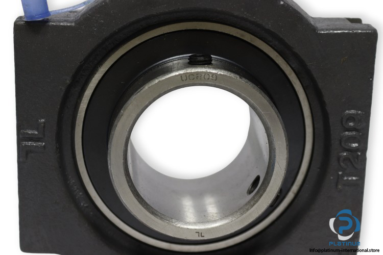 translink-UCT209-take-up-ball-bearing-unit-(new)-(carton)-1