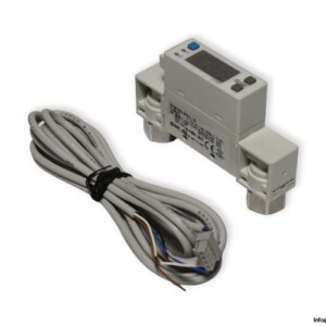 smc-PFM750-F01L-B-digital-flow-switch-new