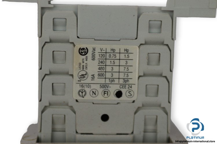 sprecher-schuh-LA-2-16-1752_Q-on-off-switch-(new)-2