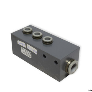 AVS-Romer V 43-0077-12.ZF Composite Pneumatic Manifold Block