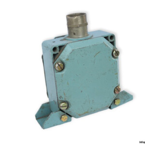 telemecanique-XCR-limit-switch-(Used)