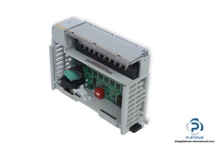 allen-bradley-1769-OF8V-analog-output-module-(new)