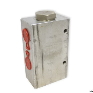 2FCD200-150S-flow-divider_combiner-used