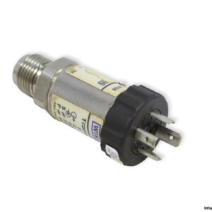 wika-S-10-8547858-pressure-transmitter-used