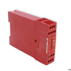 STI CM S21 24V Safety Control Unit