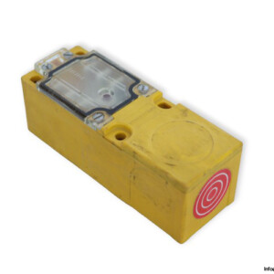 turck-MP-15H-UP6X-inductive-sensor-(Used)