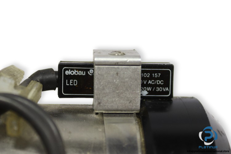 destaco-XK1000-15-7-A-pneumatic-power-cylinder-used-3