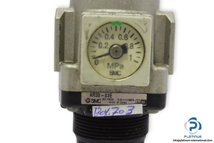 Smc-AR30-03E-regulator-(used)-1