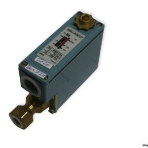 Telemecanique XMJ-A0207 Pressure Switch