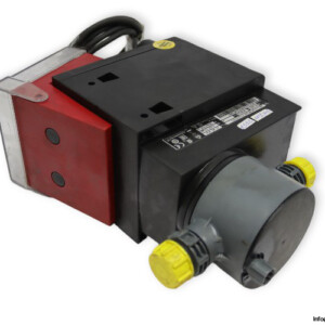 Grundfos DDC 6-10 AR-PVC/V/C-F-31U2U2FG Compact Diaphragm Metering Pump