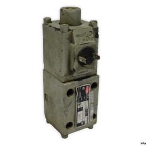 Herion-S6VH10-G-020-001-1-solenoid-operated-directional-valve-220-v-(used)