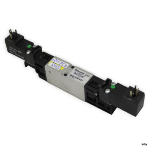 Rexroth-0-820-038-657-double-solenoid-valve-(used)