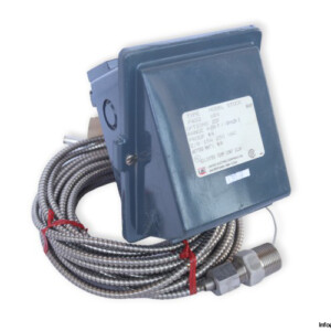 United Electric Controls F402 6BS Temperature Control Switch