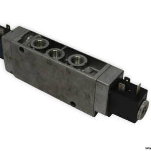 Festo-10410-solenoid-control-valve-with-coil-(used)