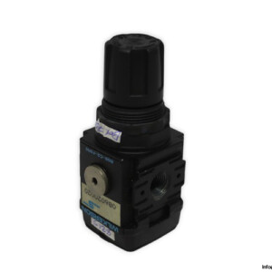Wilkerson R08-C2-F0R0 AIR Regulator Unit
