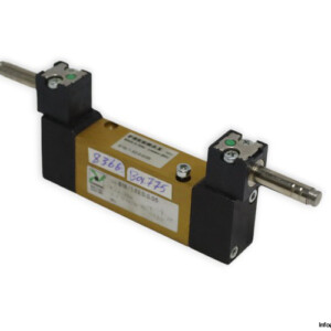 Pneumax-818_1.52.0.0.05-double-solenoid-valve-(used)