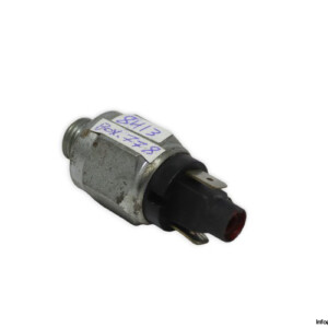 MAC 420 010 Pressure Switch