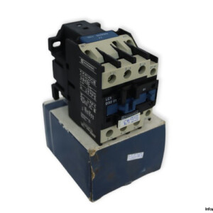 telemecanique-LC1-D32-01-110V-contactor-(new)
