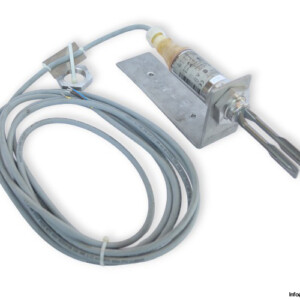 endress-hauser-LIQUIPHANT-T-DC-FTL260-3022-point-level-switch-(New)