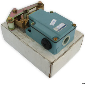 Telemecanique XC1 AC117 Limit Switch
