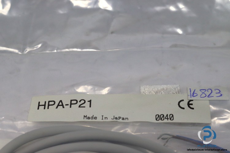 yamatake-HPA-P21-polarized-retro-reflective-sensor-new-2