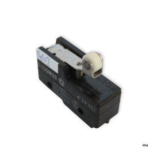 Omron Z-15GW22 Basic Switch