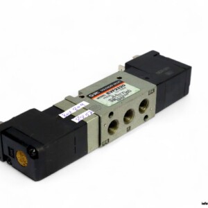 smc-EVF2220-solenoid-valve-(used)