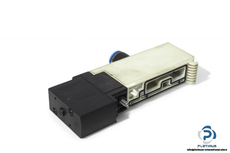 Festo-573993-air-solenoid-valve(used)-1